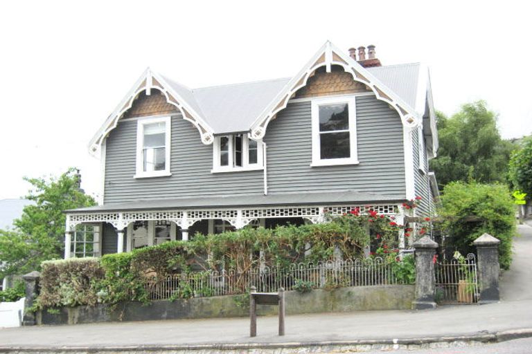 Photo of property in 39 Oxford Street, Lyttelton, 8082