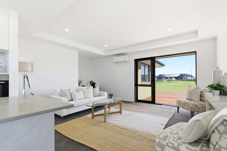 Photo of property in 17 Edgeworth Road, Darfield, 7571