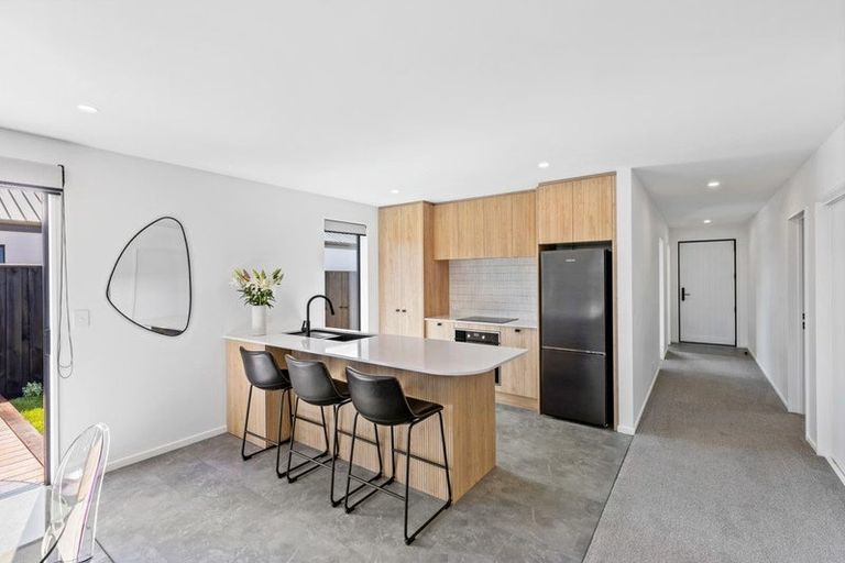 Photo of property in 5 Cousins Street, Woodend, 7691