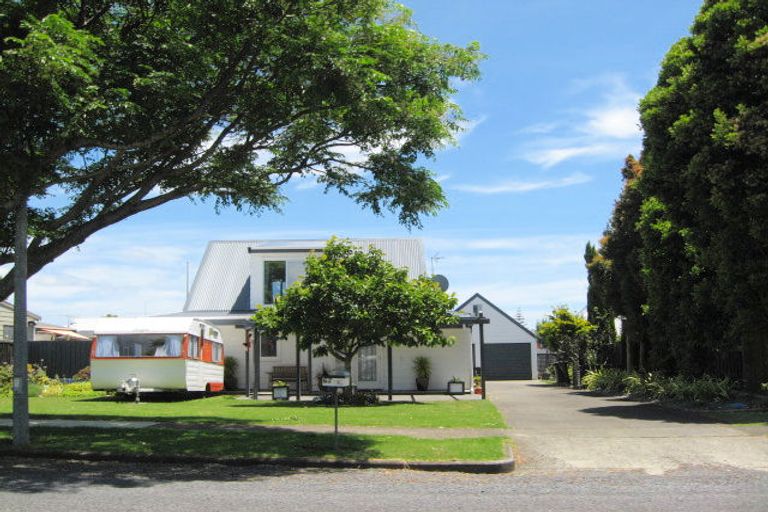 Photo of property in 67 Stevenson Road, Clarks Beach, 2122