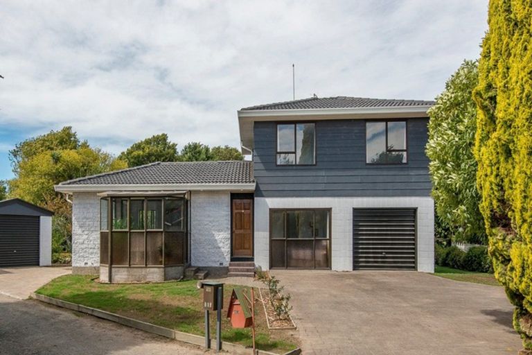 Photo of property in 12 Kaputone Place, Belfast, Christchurch, 8051