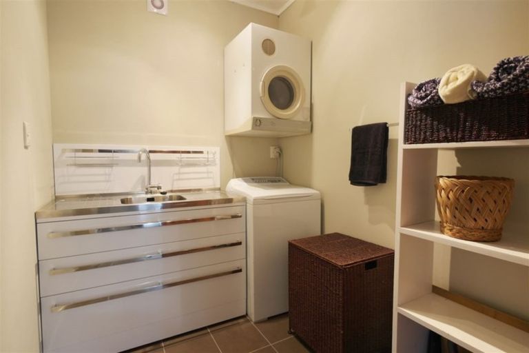 Photo of property in 182 Cecil Road, Wilton, Wellington, 6012