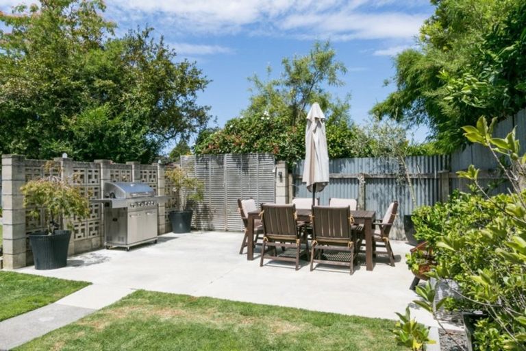 Photo of property in 102a Maddison Street, Akina, Hastings, 4122