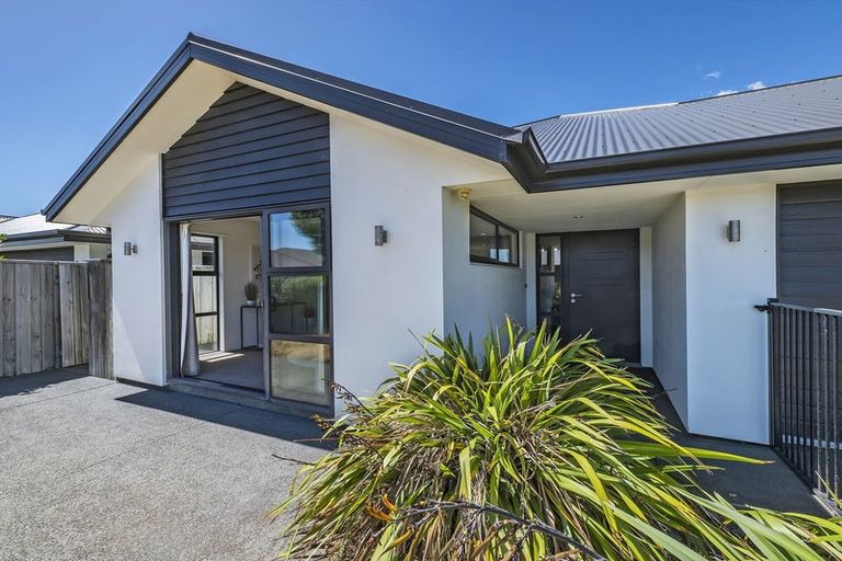 Photo of property in 143 Infinity Drive, Pegasus, 7612