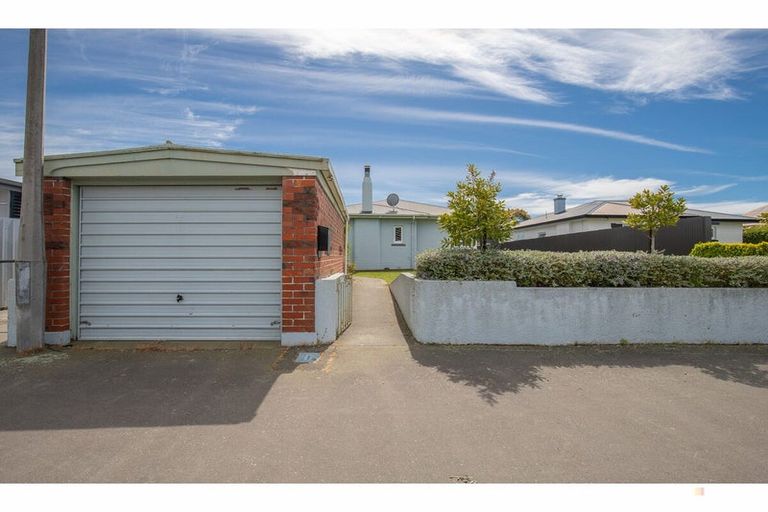 Photo of property in 19 Raymond Street, West End, Timaru, 7910