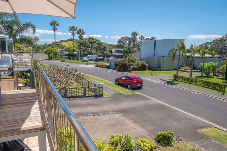 Photo of property in 23a Bayside Drive, Coopers Beach, 0420