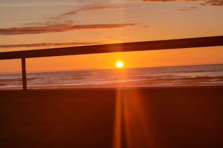 Photo of property in 23 Ocean View Road, Port Waikato, Tuakau, 2695