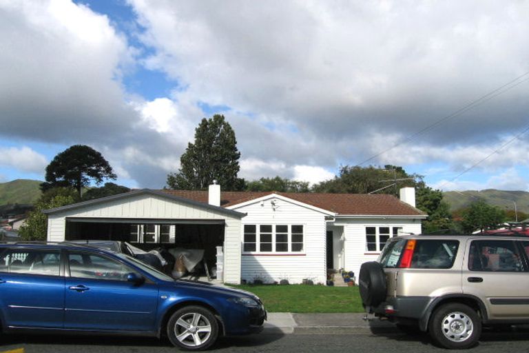 Photo of property in 11 Allen Street, Boulcott, Lower Hutt, 5011