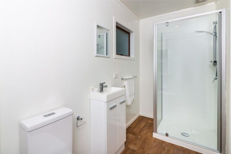 Photo of property in 66 Kaiuru Avenue, Pukawa Bay, Turangi, 3381