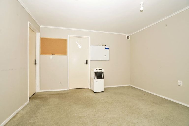 Photo of property in 4 Velma Crescent, Nawton, Hamilton, 3200