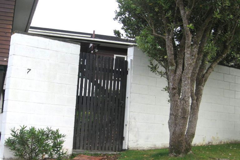 Photo of property in 9 Lynmouth Avenue, Karori, Wellington, 6012