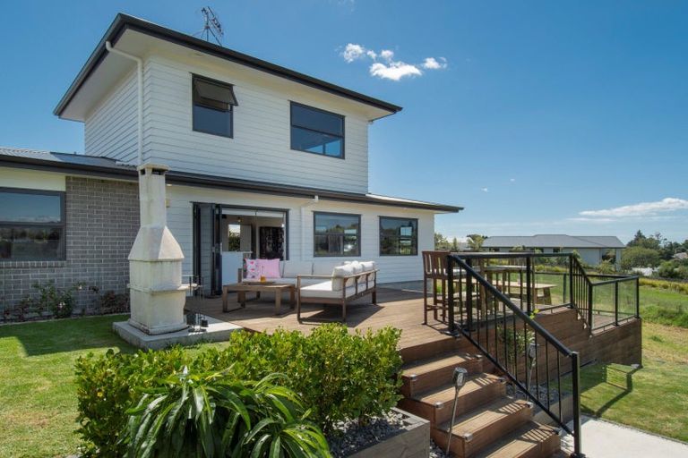 Photo of property in 183 Penetaka Heights, Pyes Pa, Tauranga, 3112