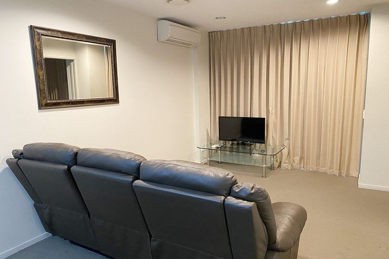 Photo of property in Proximity Apartments, 205/17 Osterley Way, Manukau, Auckland, 2104