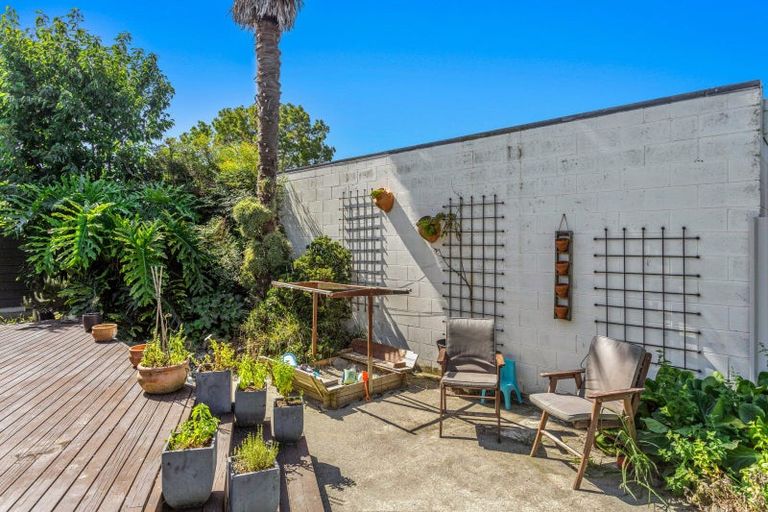 Photo of property in 1 Tawhara Place, Edgecumbe, 3120