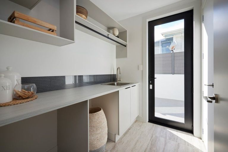 Photo of property in 1015 Papamoa Beach Road, Papamoa Beach, Papamoa, 3118