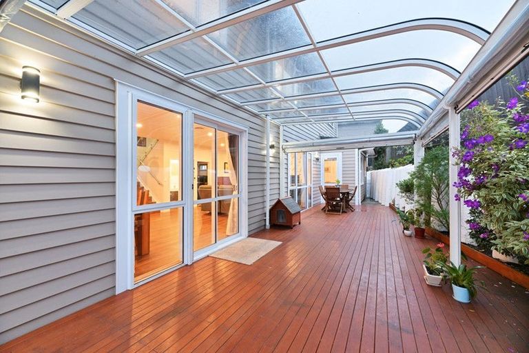 Photo of property in 59 Sunshine Boulevard, Sunnyvale, Auckland, 0612