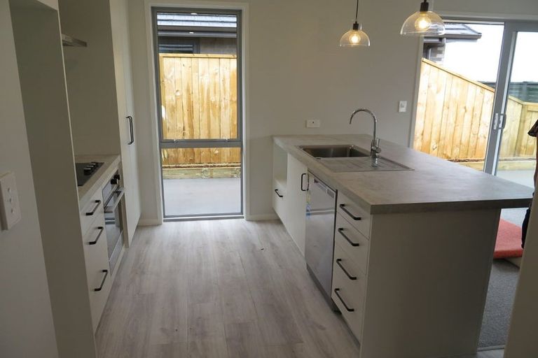 Photo of property in 16 Kahawai Place, Omokoroa, 3114