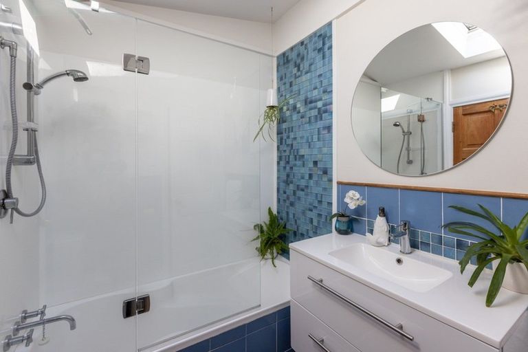 Photo of property in 128 Charles Street, Westshore, Napier, 4110