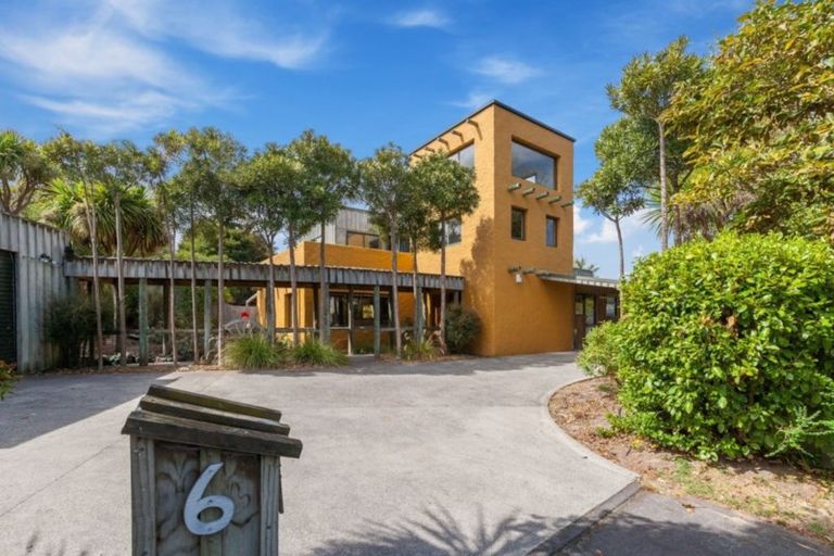 Photo of property in 6 Astelia Way, Waipahihi, Taupo, 3330