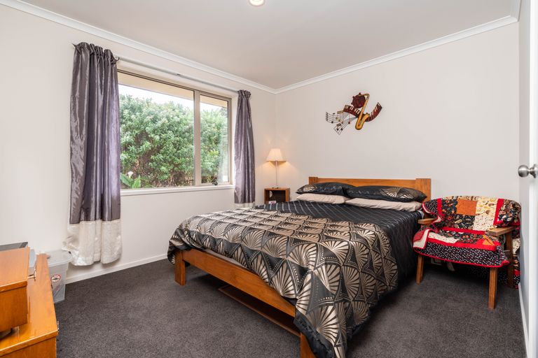 Photo of property in 17 Kedge Drive, Mangawhai, 0505