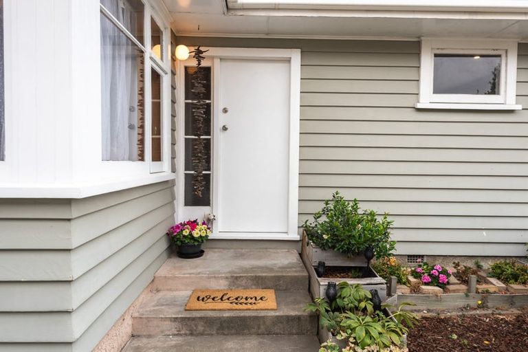 Photo of property in 74 Hargood Street, Woolston, Christchurch, 8062