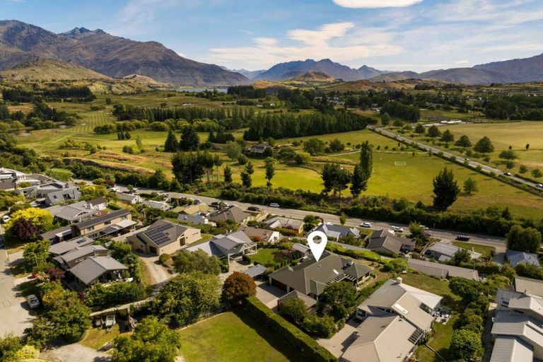 Photo of property in 5 Shaw Street, Arrowtown, 9302