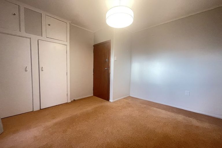 Photo of property in 232 Hillsborough Road, Hillsborough, Auckland, 1042