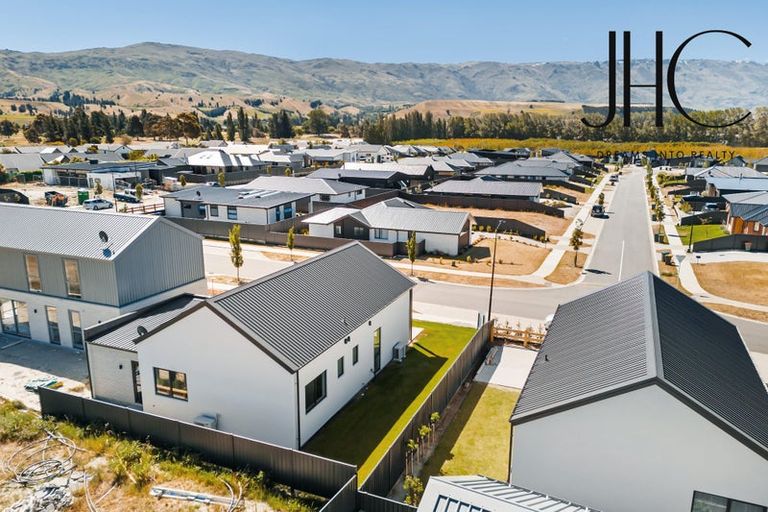 Photo of property in 39 Midlothian Avenue, Cromwell, 9310