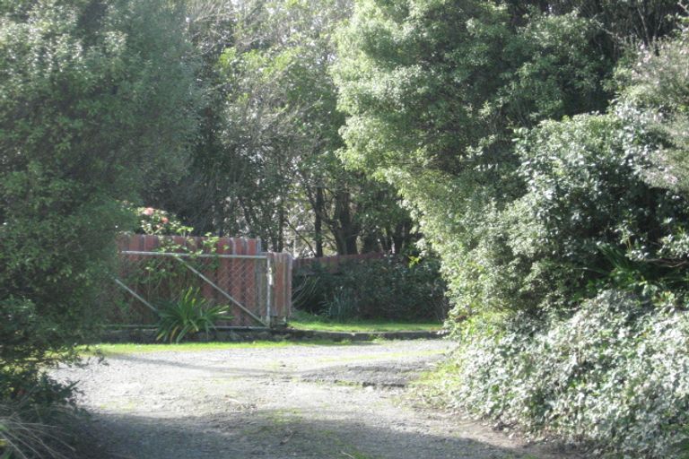 Photo of property in 28 Rewa Rewa Street, Tokomaru, Palmerston North, 4474