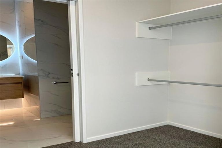 Photo of property in 18 Oopunga Road, Pukekohe, 2120
