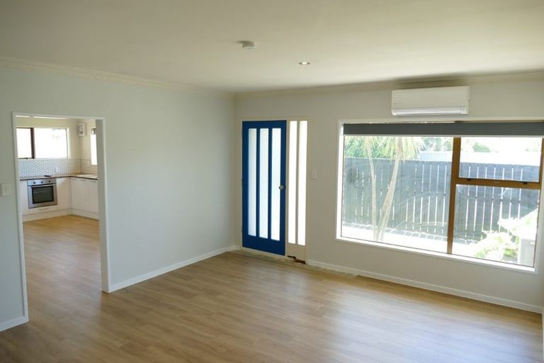 Photo of property in 2/388 Devonport Road, Tauranga South, Tauranga, 3112