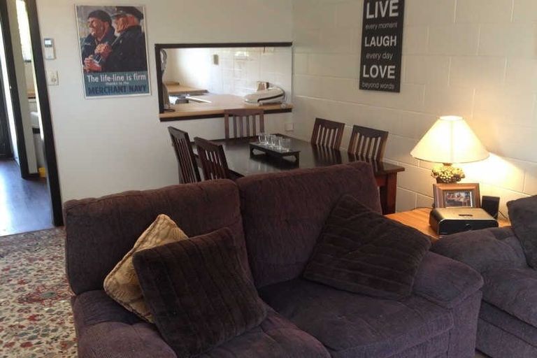 Photo of property in 1/37 Geraldine Street, Edgeware, Christchurch, 8013