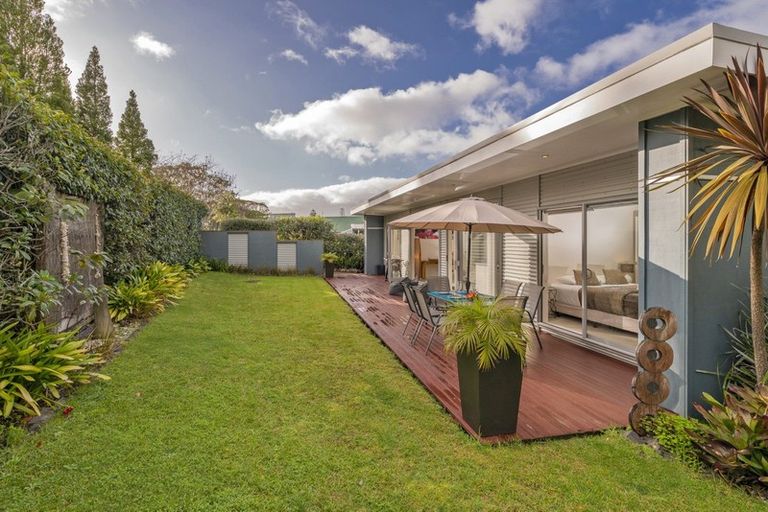 Photo of property in 5 Grange Road, Hahei, Whitianga, 3591