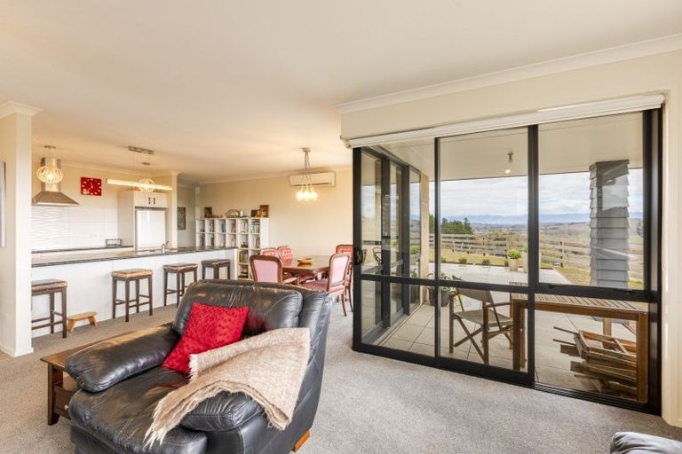 Photo of property in 74 Mangatarata Road, Waipukurau, 4285