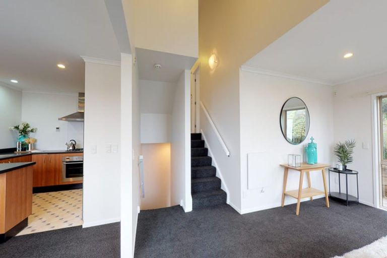 Photo of property in 17 Sirsi Terrace, Broadmeadows, Wellington, 6035