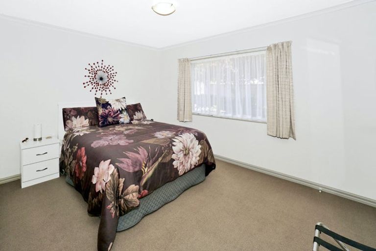 Photo of property in 21 Dowman Place, Te Puke, 3119