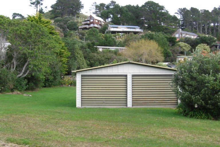 Photo of property in 108 Pa Road, Hahei, Whitianga, 3591