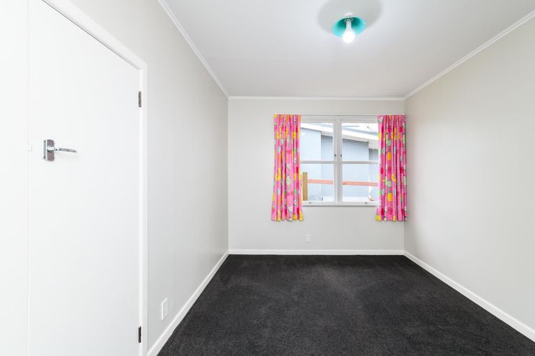 Photo of property in 7 Swansea Street, Hokowhitu, Palmerston North, 4410
