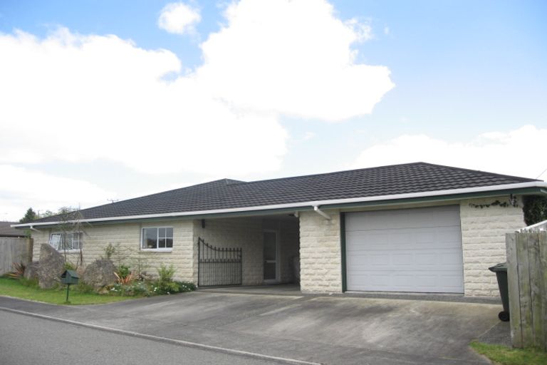 Photo of property in 1 Lancewood Place, Otamatea, Whanganui, 4500