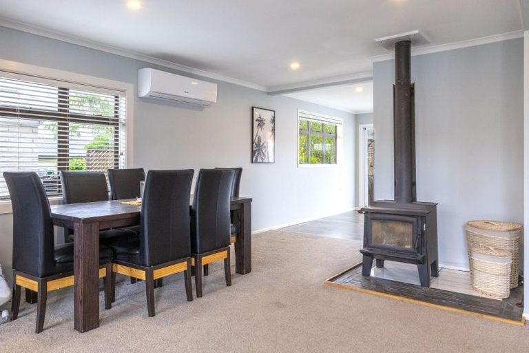 Photo of property in 18 Woburn Street, Waipukurau, 4200