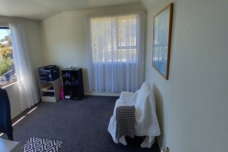 Photo of property in 116 Wellington Street, Picton, 7220