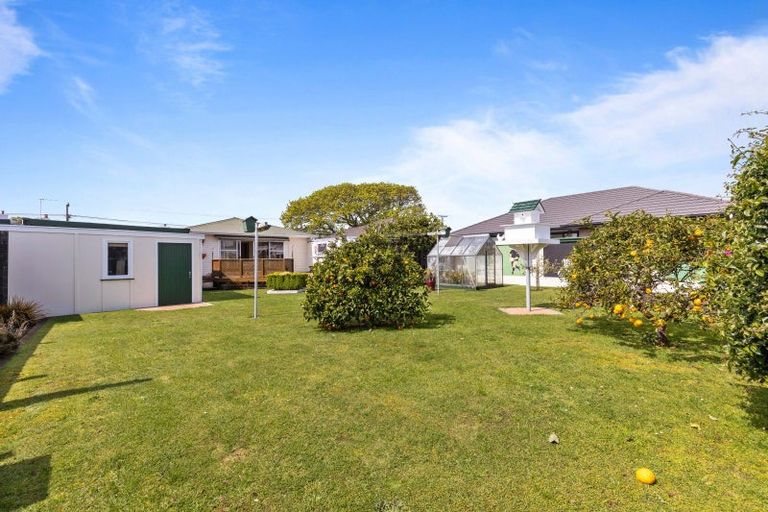 Photo of property in 208 Carrington Street, Vogeltown, New Plymouth, 4310