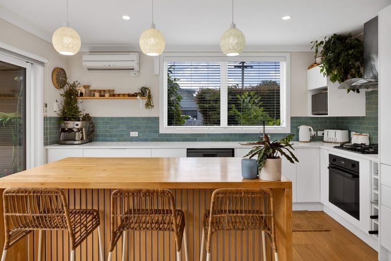 Photo of property in 40 Kawei Road, Ohawe, Hawera, 4671