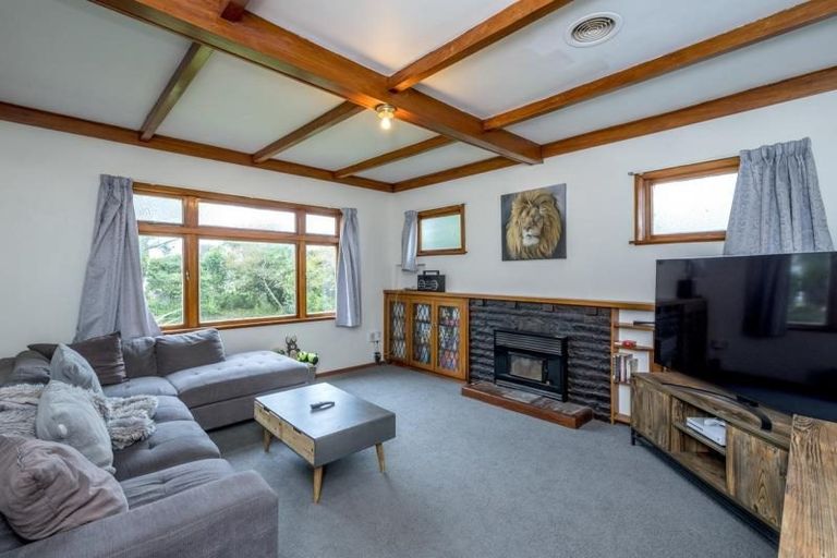 Photo of property in 13 Kings Drive, Levin, 5510