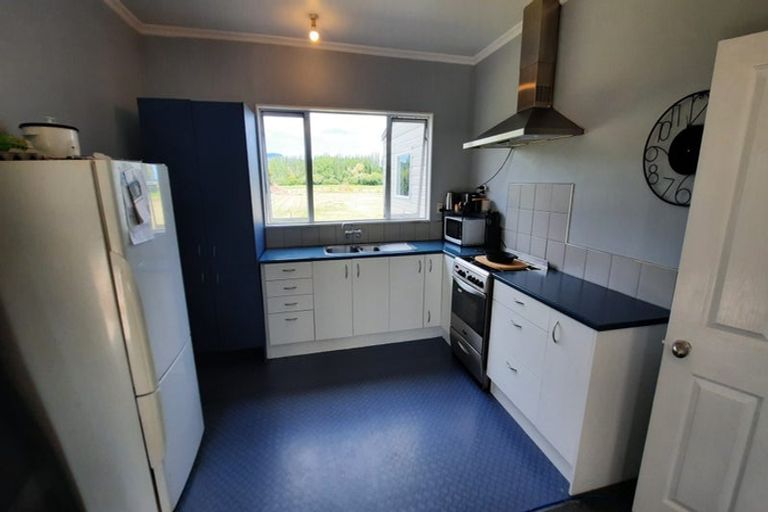 Photo of property in 11 Lowery Street, Milton, 9291