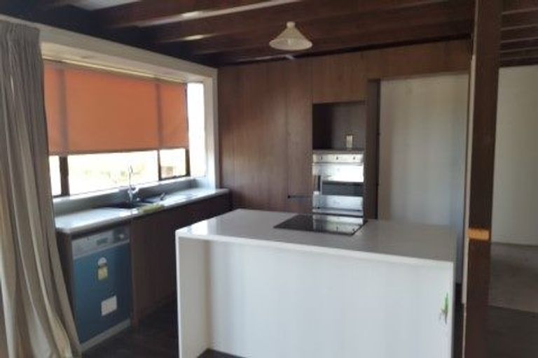 Photo of property in 1/47 Centorian Drive, Windsor Park, Auckland, 0632