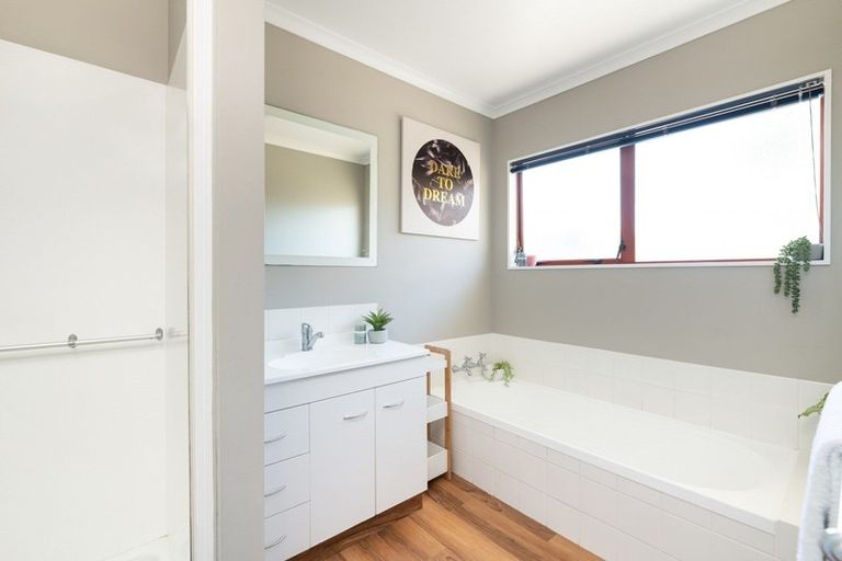 Photo of property in 123 Cheyne Road, Pyes Pa, Tauranga, 3112