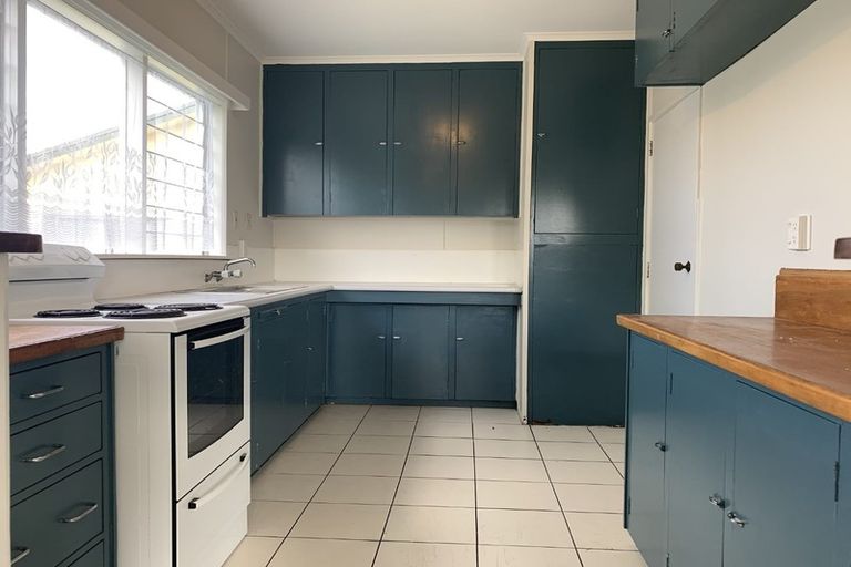 Photo of property in 299 Swanson Road, Ranui, Auckland, 0612