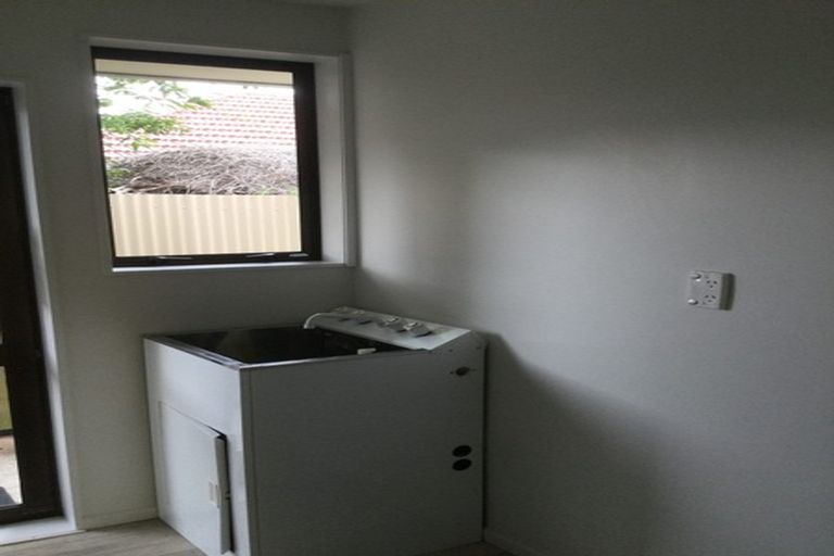 Photo of property in 4 Corfe Street, Ilam, Christchurch, 8041