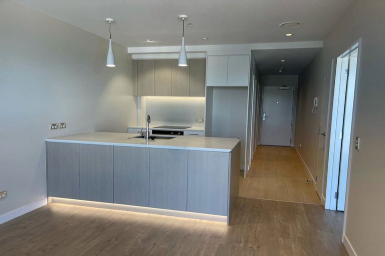 Photo of property in The Victor, 409/4 Bute Road, Browns Bay, Auckland, 0630